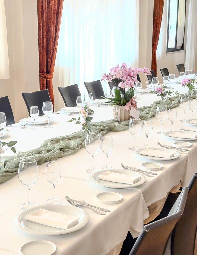 Sala per gruppi, cene aziendali ed eventi – Ristorante Parc Hotel, Poppi